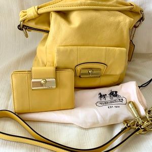 COACH HOBO BAG with Matching Wallet